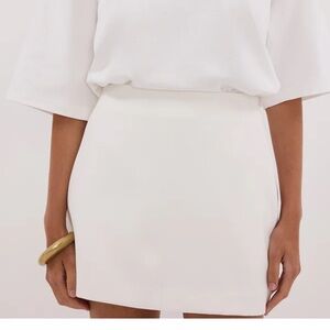Dissh Nieve white mini skort